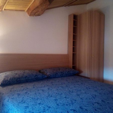 Da Andrea E Raffaella Guest House Sant'Anna d'Alfaedo Ngoại thất bức ảnh