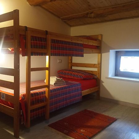Da Andrea E Raffaella Guest House Sant'Anna d'Alfaedo Ngoại thất bức ảnh