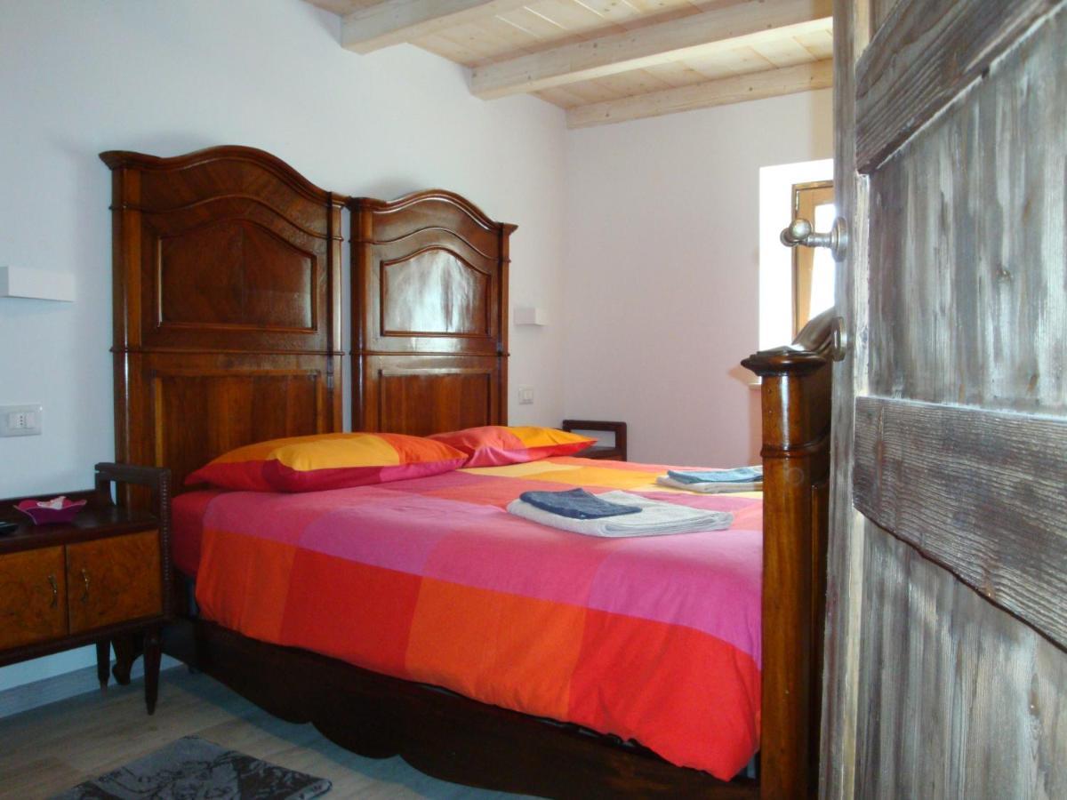 Da Andrea E Raffaella Guest House Sant'Anna d'Alfaedo Ngoại thất bức ảnh