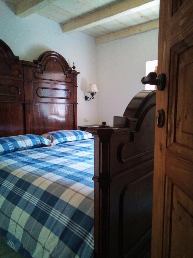 Da Andrea E Raffaella Guest House Sant'Anna d'Alfaedo Ngoại thất bức ảnh